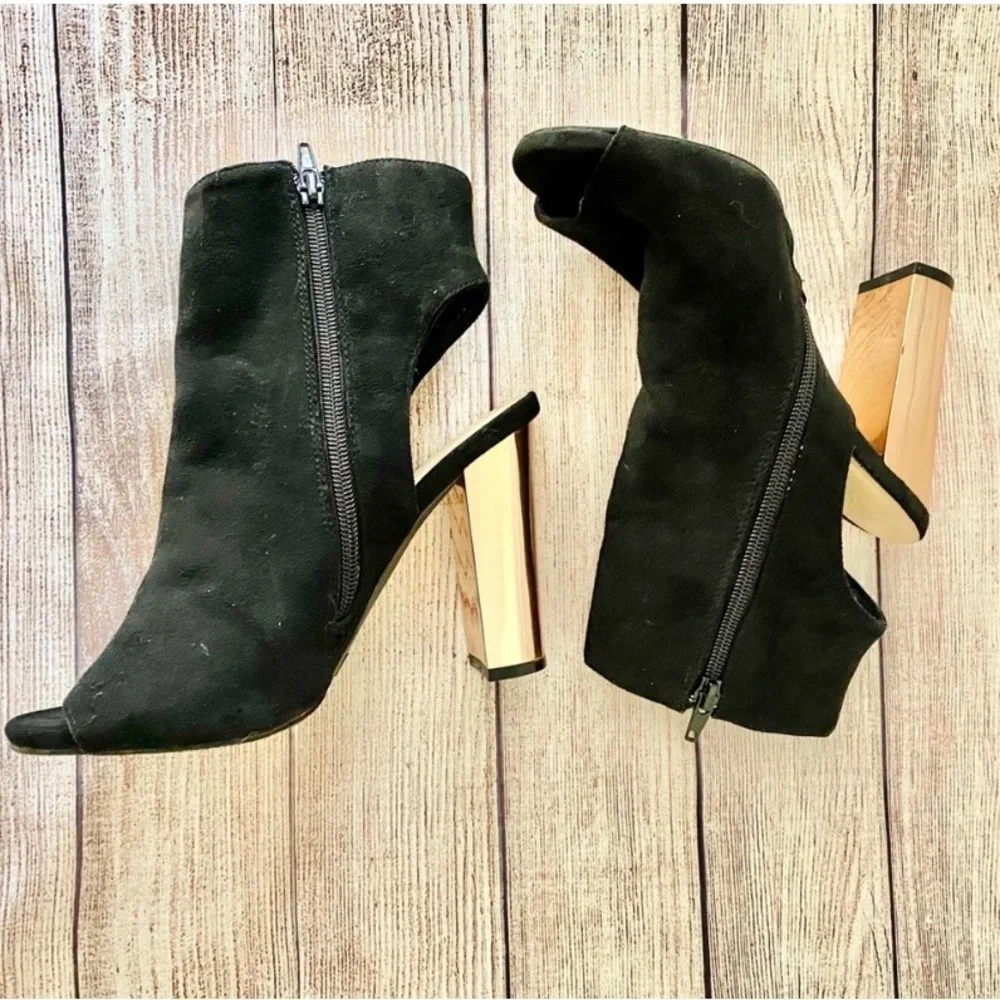 Wild Diva Lounge Peep Toe Booties Size 7.5